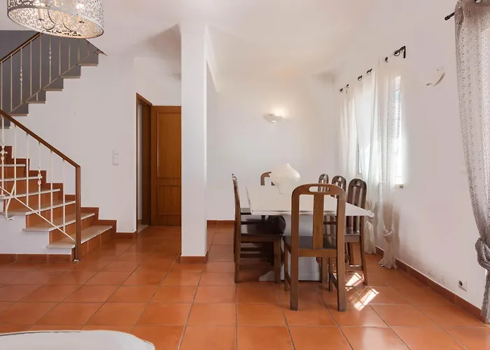 Judy - 阿尔布费拉